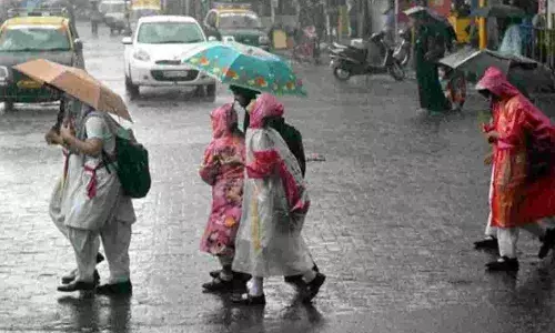 IMD Red Alert: IMD Issues Severe Rain Warnings for Southern India - Stay Updated