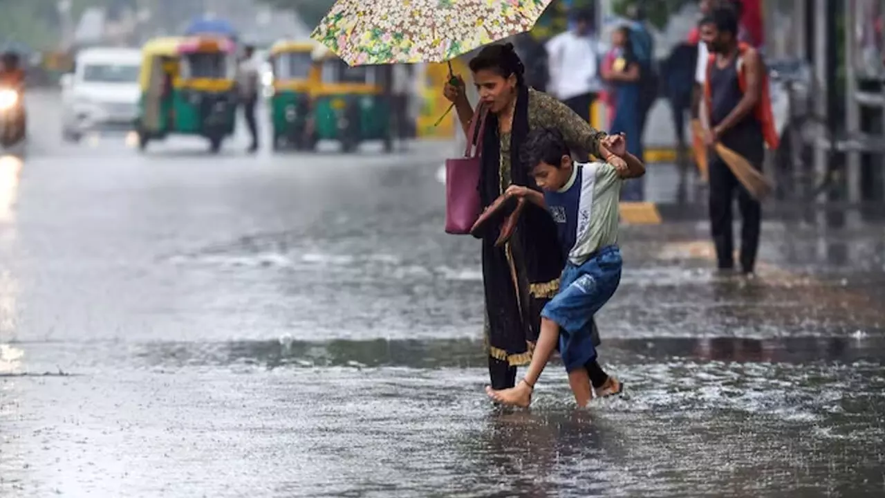 Heavy Rainfall Warning: Multiple States Brace for Inundation