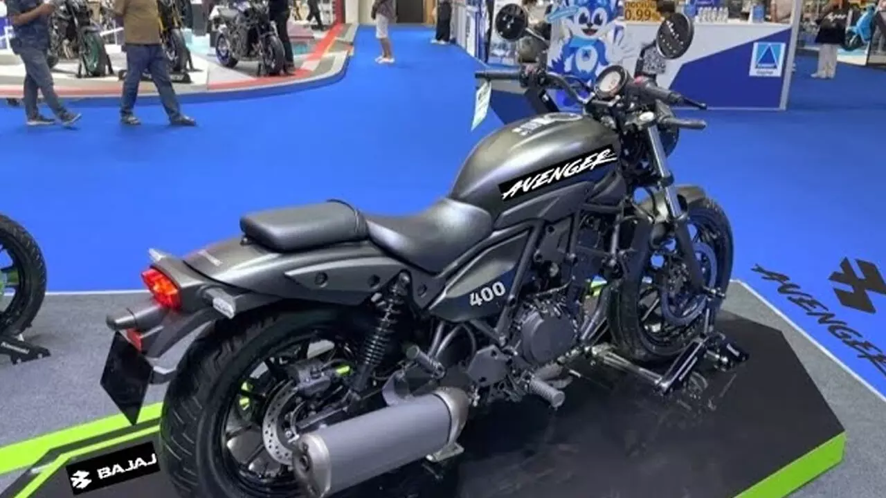 Bajaj Avenger 400: The Ultimate Cruiser Bike Experience - Powerful Engine, Comfortable Ride