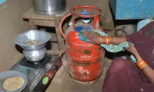 Ujjwala Yojana: Improve Your Living Standards with Free LPG Gas