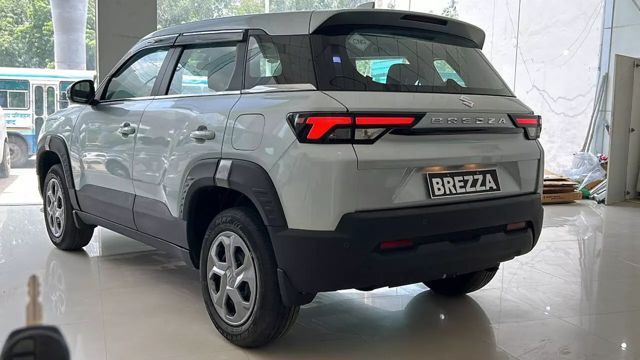 Maruti Suzuki Brezza CNG: A Fuel-Efficient SUV with Bold Design and Advanced Features